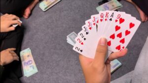 Sâm Lốc game bài đổi thưởng